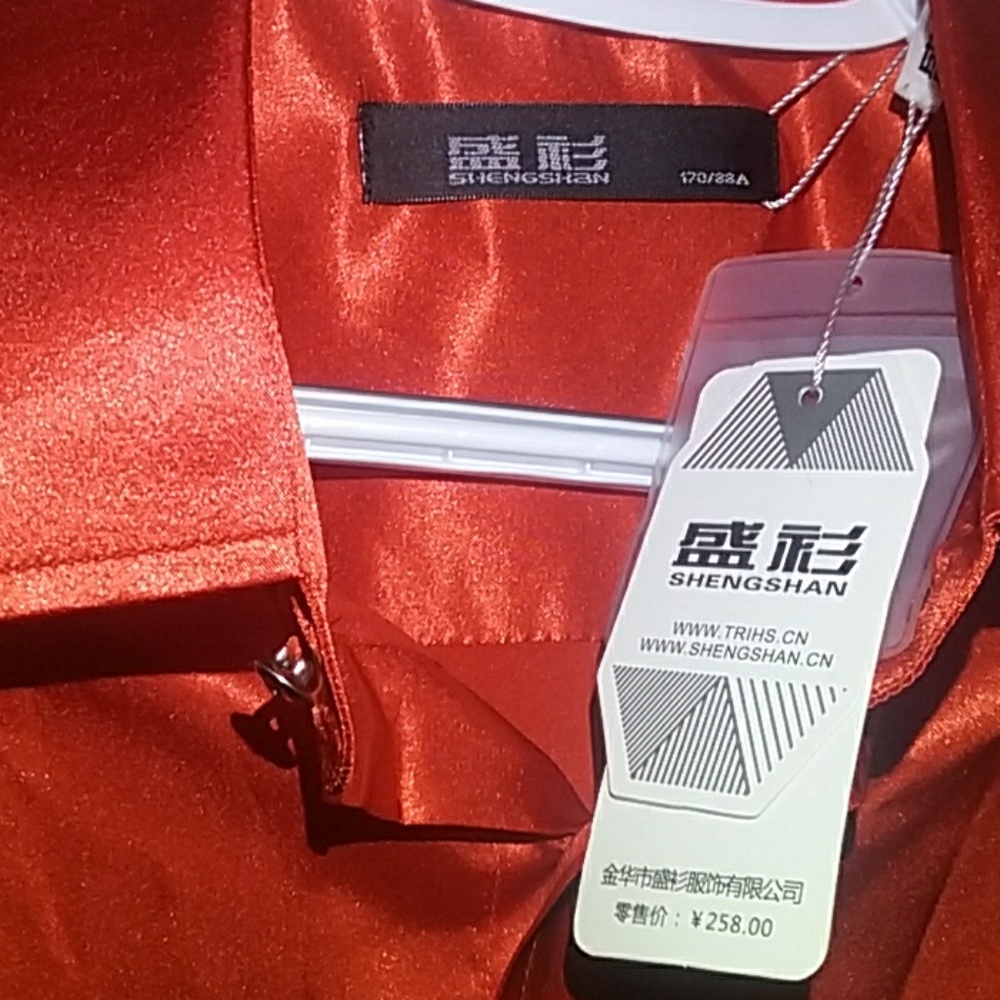 Blouse - Picture 2 of 8